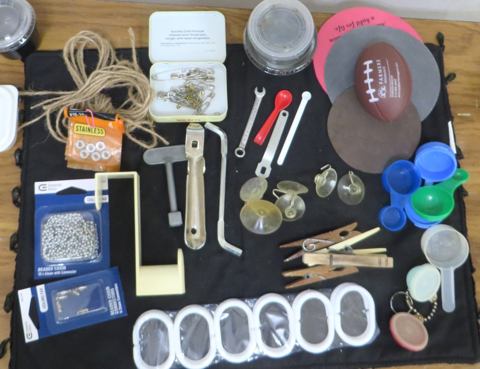 OVER 20 VINTAGE JUNK DRAWER Items of Grandpas, Jewelry, Miscellaneous Things