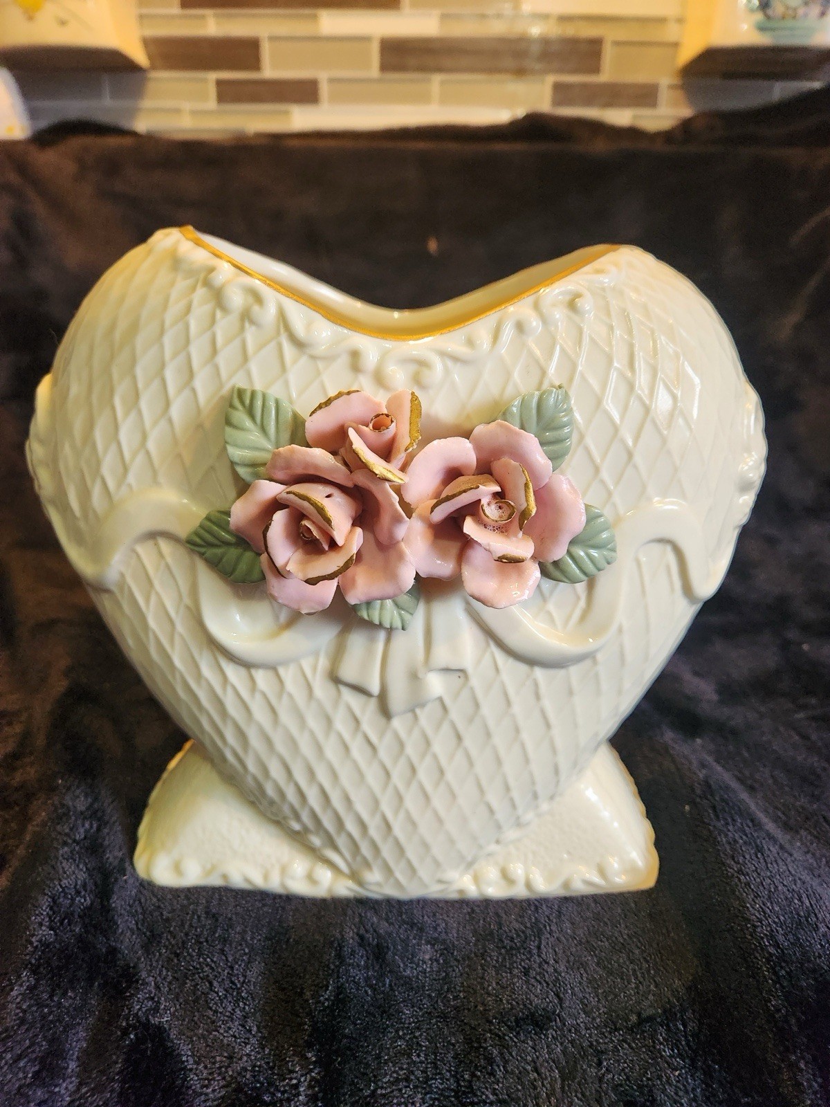 Vintage Porcelain Heart Vase Pink Applied Roses Gold Trim Basket Weave China