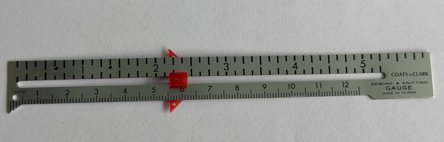 Vintage Coates & ClarkSewing Gauge Hem Ruler Metric/Inches Made USA