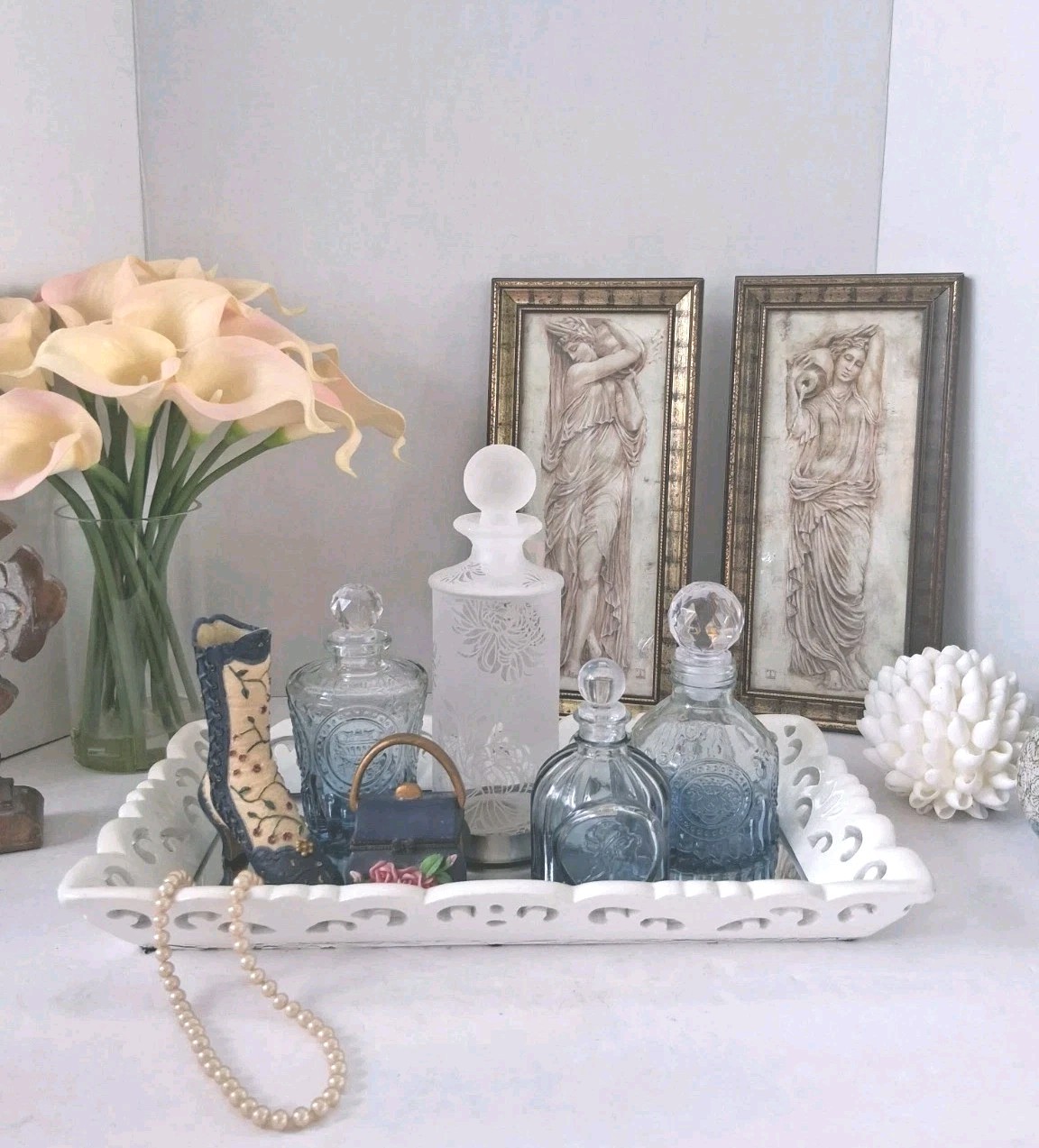 VTG \'Blue\' Vanity Set w/Glass Bottles; Ceramic Boot + Purse Trinket Box + Tray 