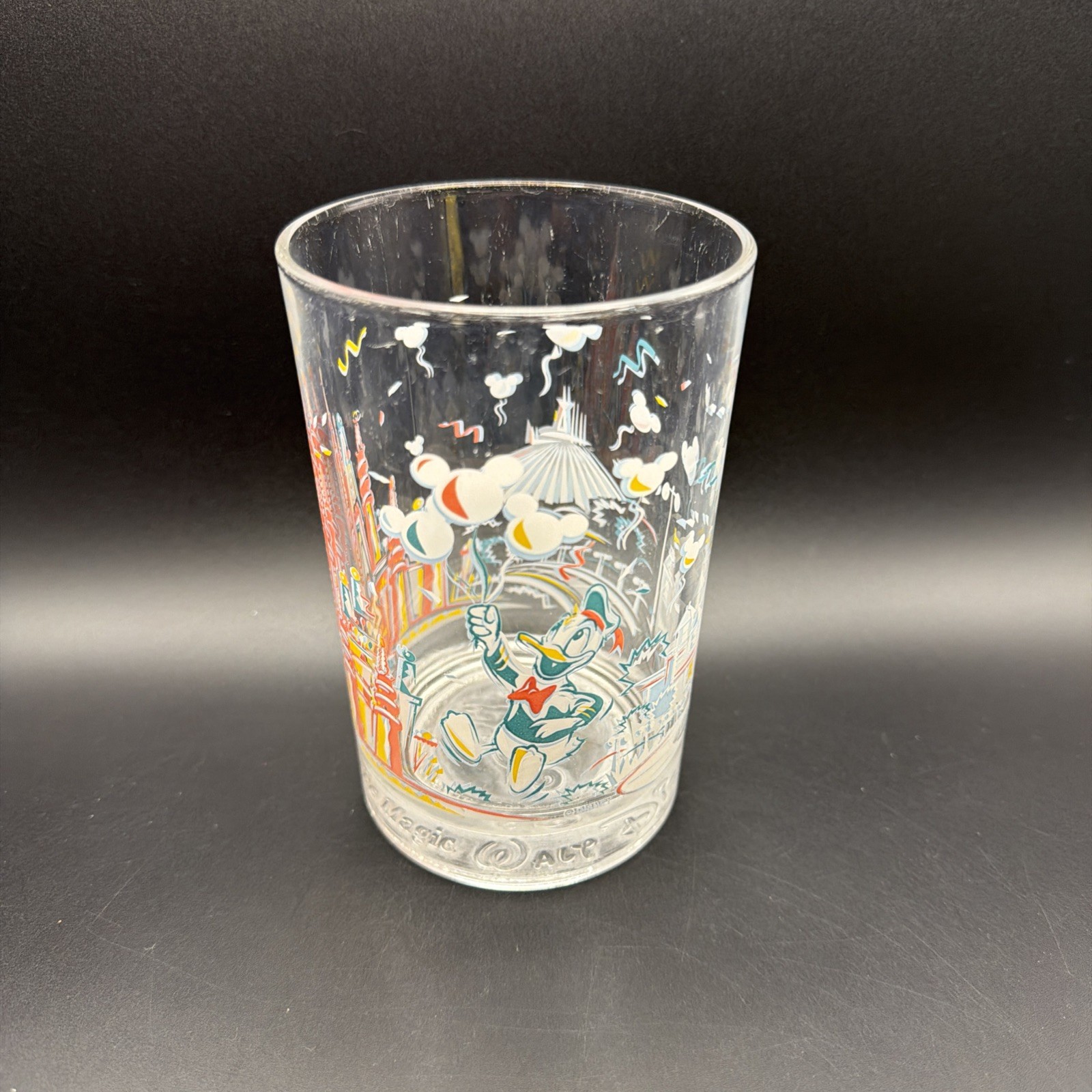 MCDONALDS DISNEY 25TH ANNIVERSARY DONALD DUCK GLASS MCDONALDS DISNEY 25TH ANNIVERSARY DONALD DUCK GLASS