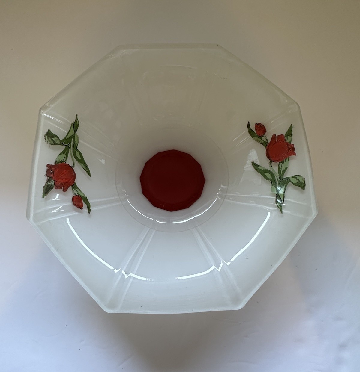 VTG 1930-1940s Frosted White Glass Footed Centerpiece Bowl w Red Tulips Design