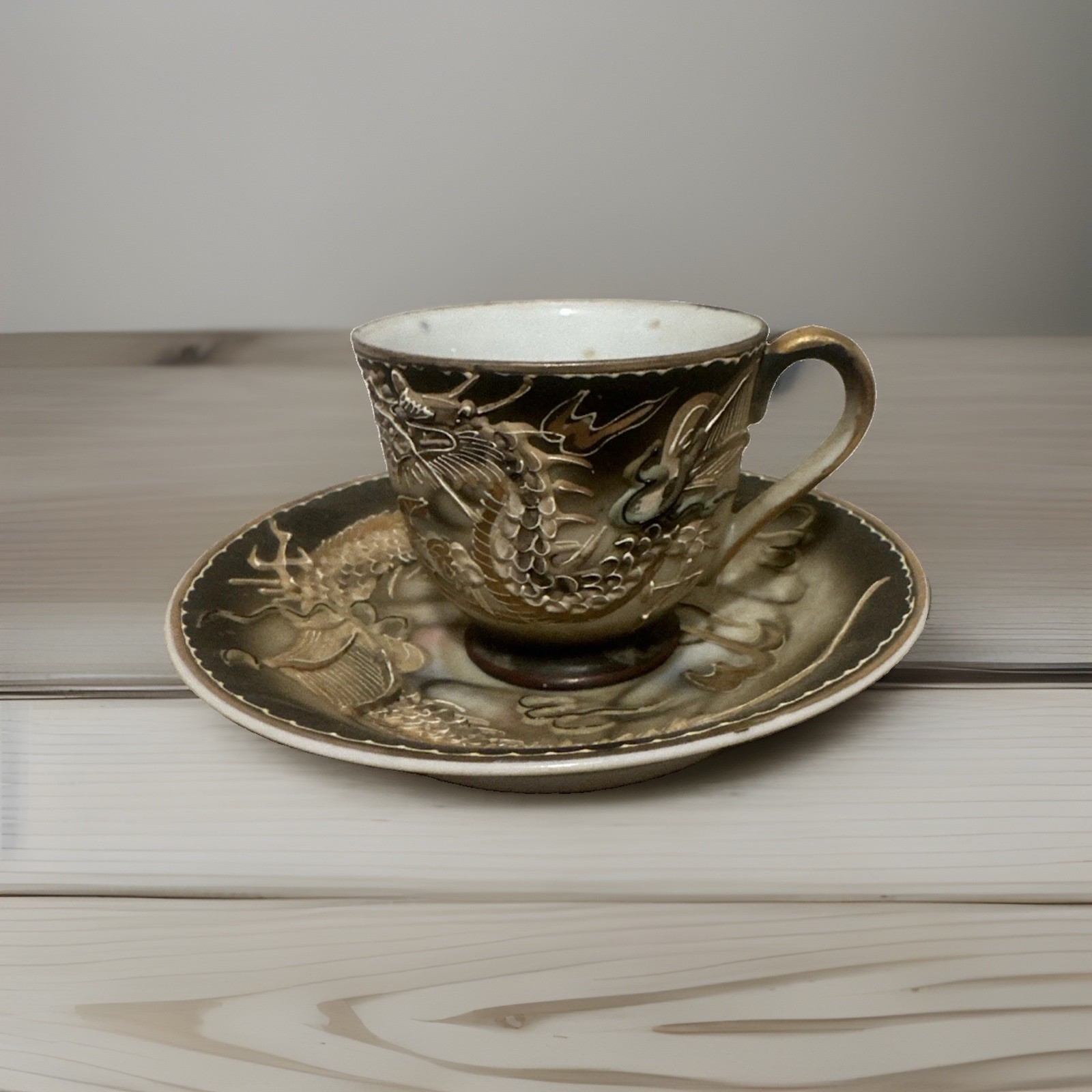 Moriage Dragonware Teacup And Saucer Set