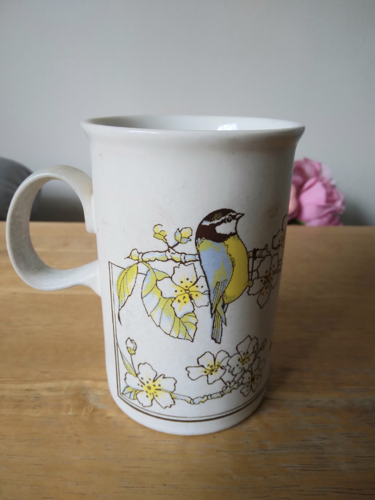 Vintage Dunoon Blue Yellow Birds Flowers Coffee Tea Mug Ceramic Made in Scotland Vintage Dunoon Blue Yellow Birds Flowers Coffee Tea Mug Ceramic Made in Scotland