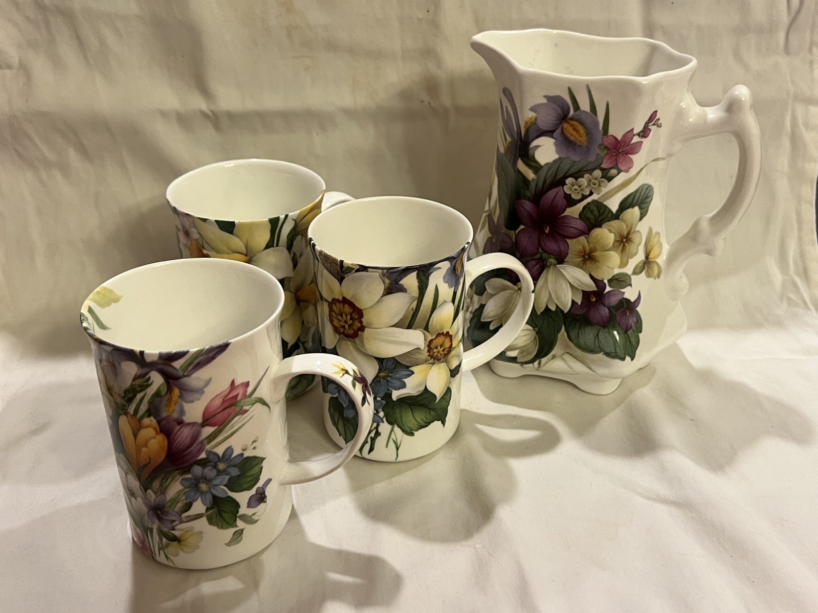 VTG St George England Fine Bone China Pitcher + Mug Set of 3 Diana Spring