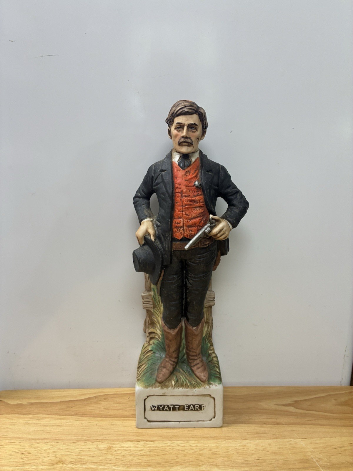 Vtg McCormick 1972 Wyatt Earp Of Gunfighters Series Decanter Empty