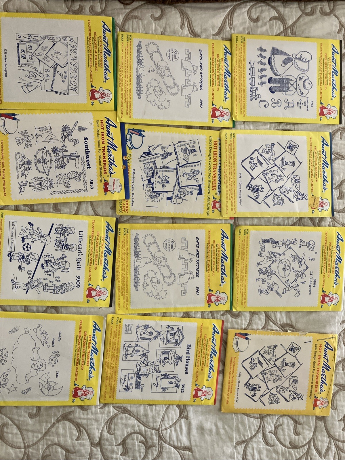 Aunt Martha's Hot Iron Transfers Lot of 12 Unused New