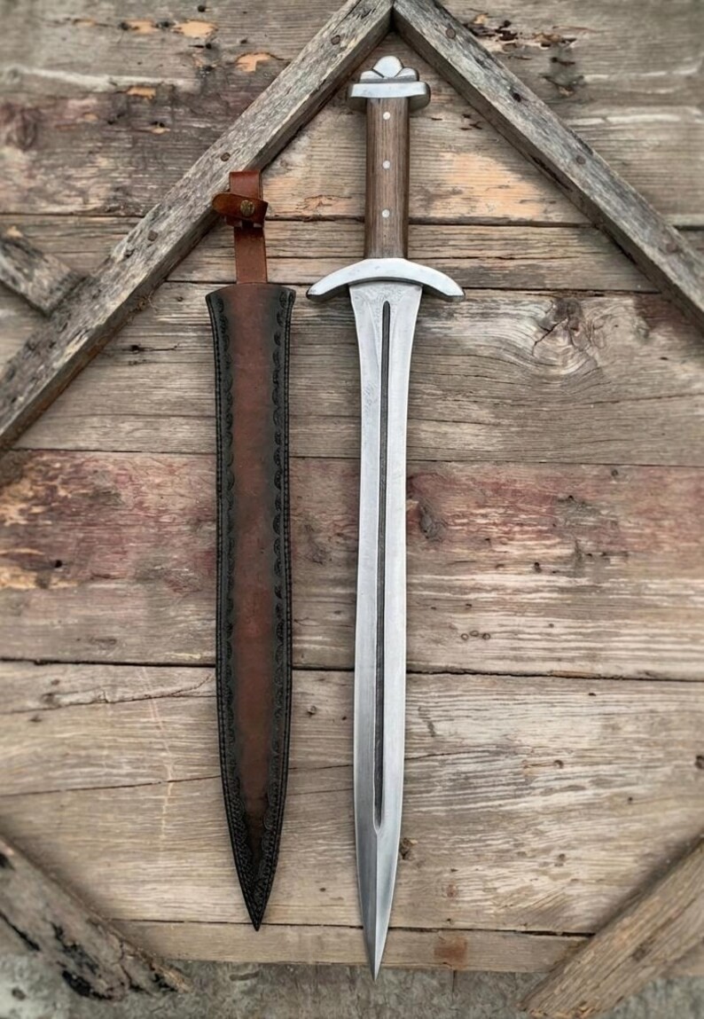 Hand Forged Medieval Sword with Rosewood Handle | 32\