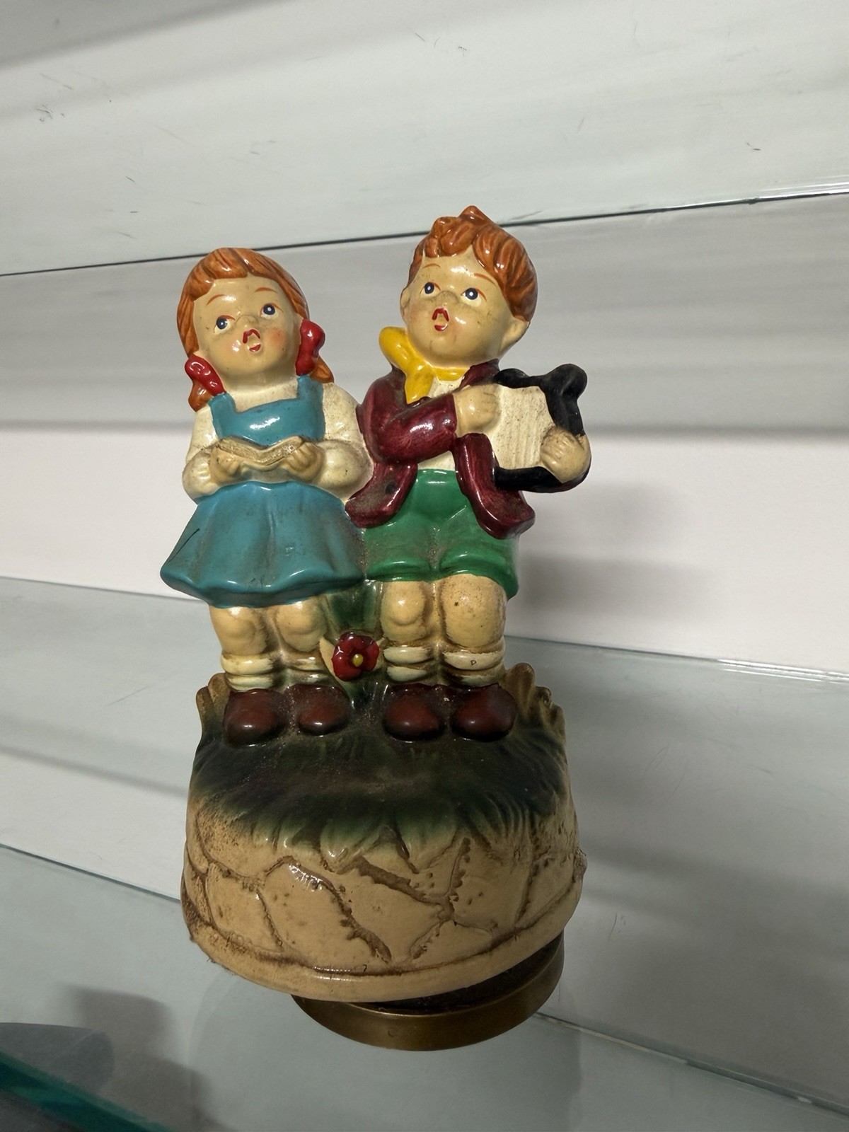 Vintage Boy & Girl Music Box Vintage Boy & Girl Music Box