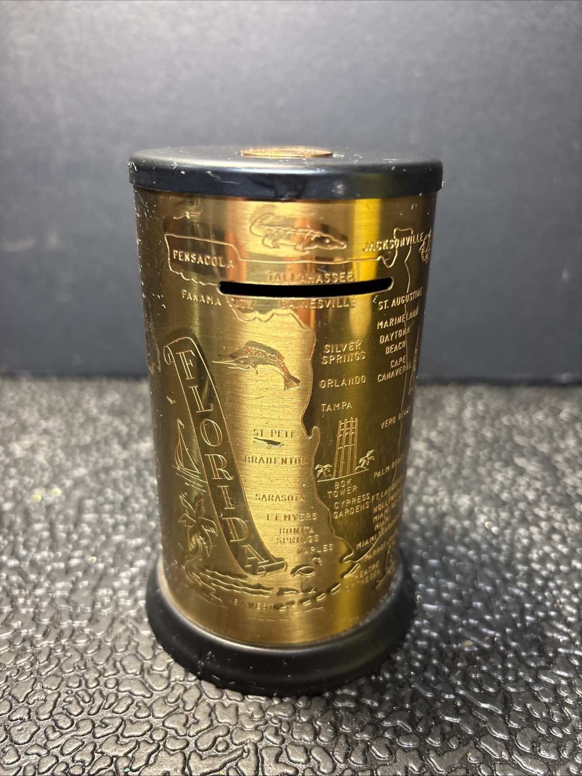 VTG 1950’s FLORIDA STATE BRASS CYLINDER SOUVENIR STILL COIN BANK PENNY ON TOP