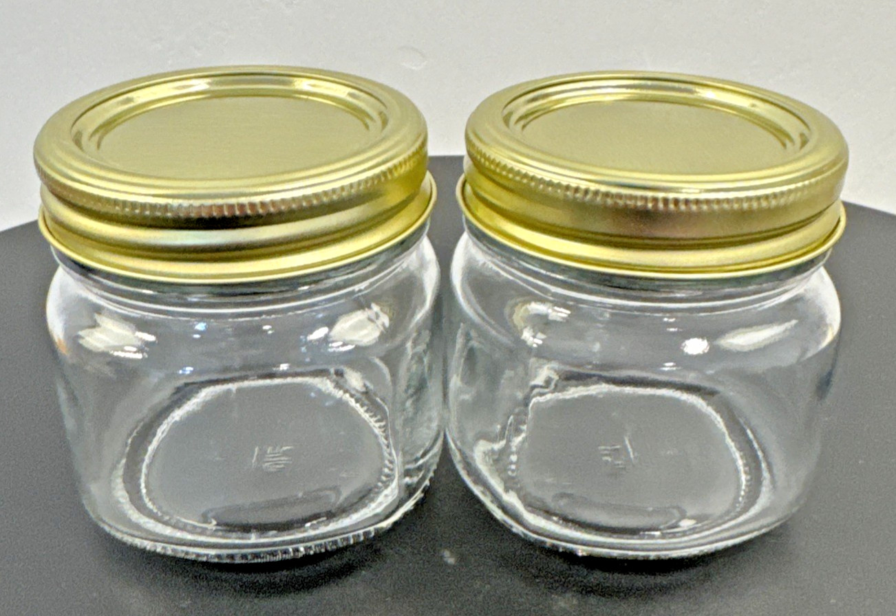 Anchorglass since 1905 Squatty Half Pint Mason Jars, 2 Jars 1/2 Pint. 8oz. NEW