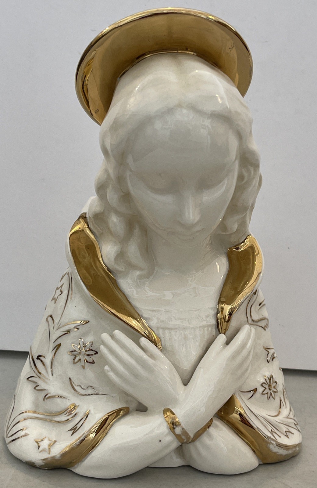 Vintage Lefton Virgin Mary Madonna Ceramic Planter Wall Pocket Gold Trim 7”