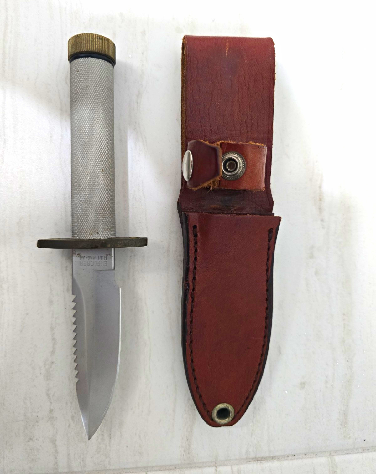 Vintage Explorer Mini Magnum Survival Fixed Blade Knife W/ Leather Sheath