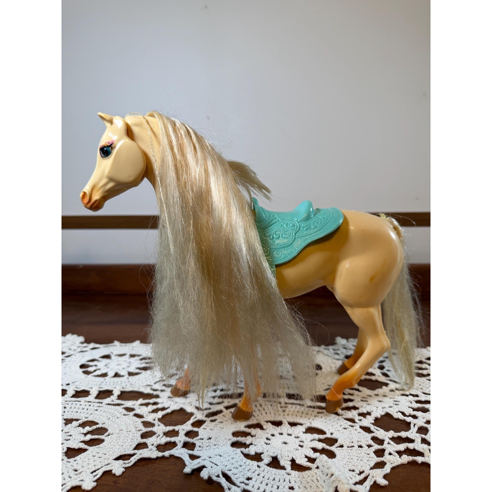 Vintage 1995 Mattel Barbie Nibbles Horse with Saddle