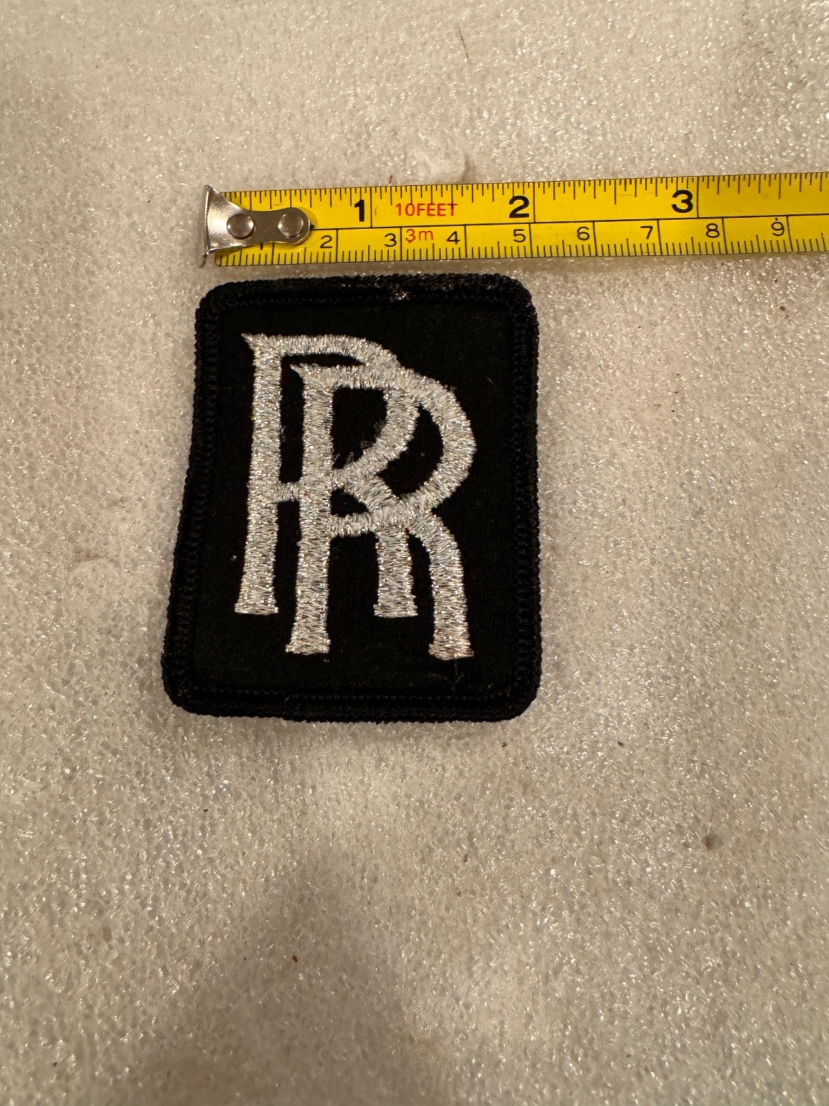 VINTAGE STYLE ROLLS ROYCE EMBROIDERED IRON-ON PATCH VINTAGE STYLE ROLLS ROYCE EMBROIDERED IRON-ON PATCH