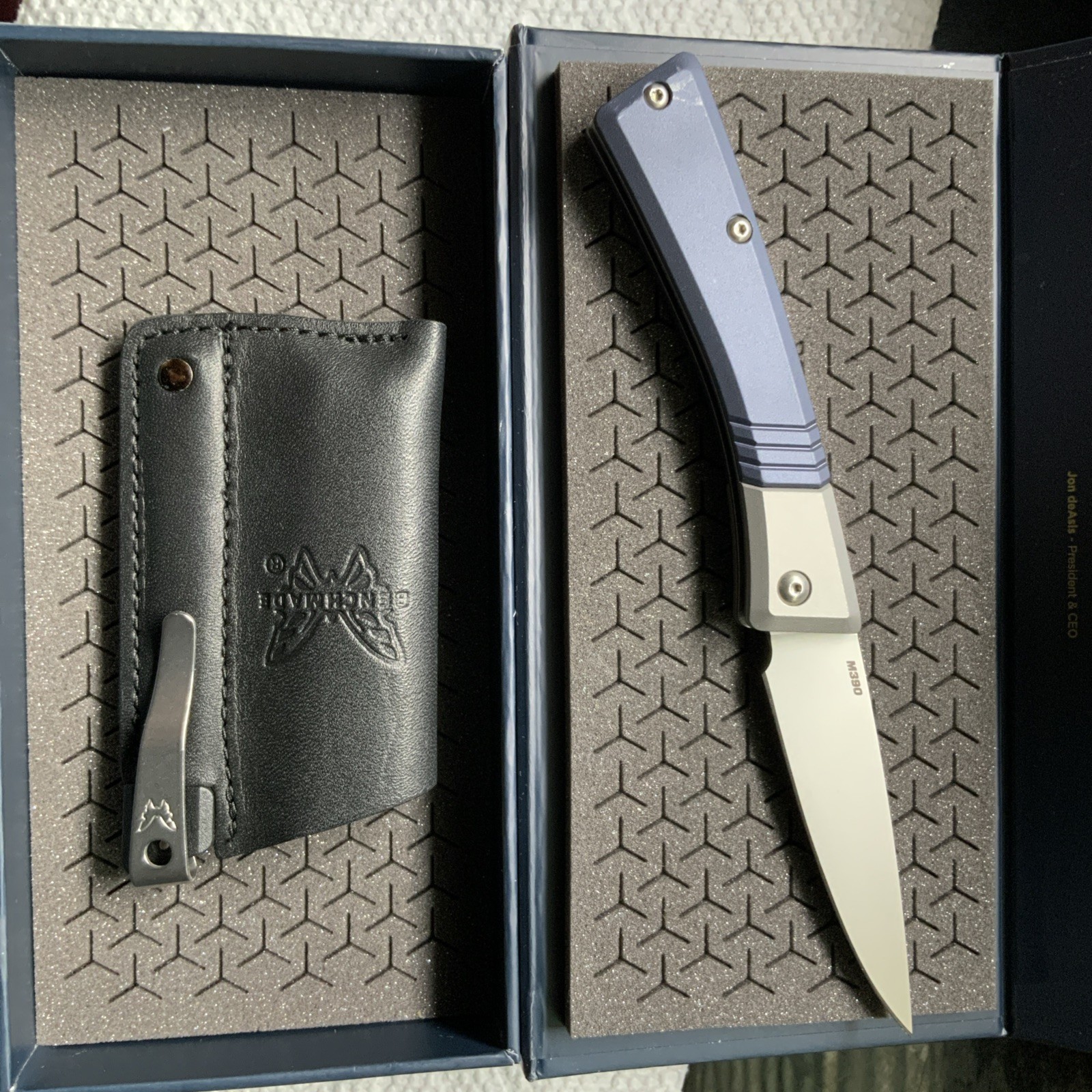 Benchmade 315 Successor Blue Aluminum Handle Manual Open Slip Joint Drop Point.