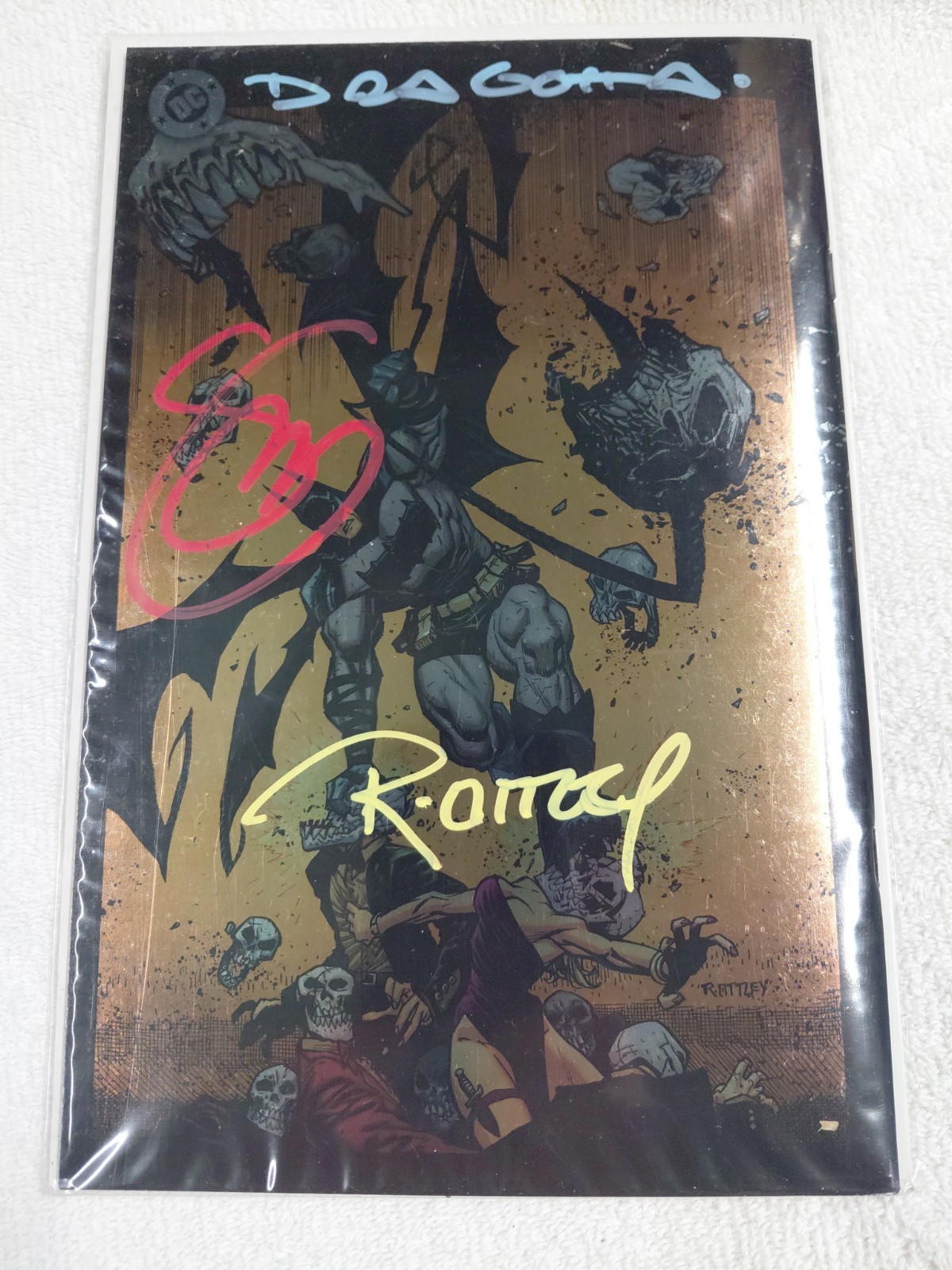 Absolute Batman #1 Dubai Foreign Foil Edition TRIPLE SIGNED Snyder Dragotta Ryan