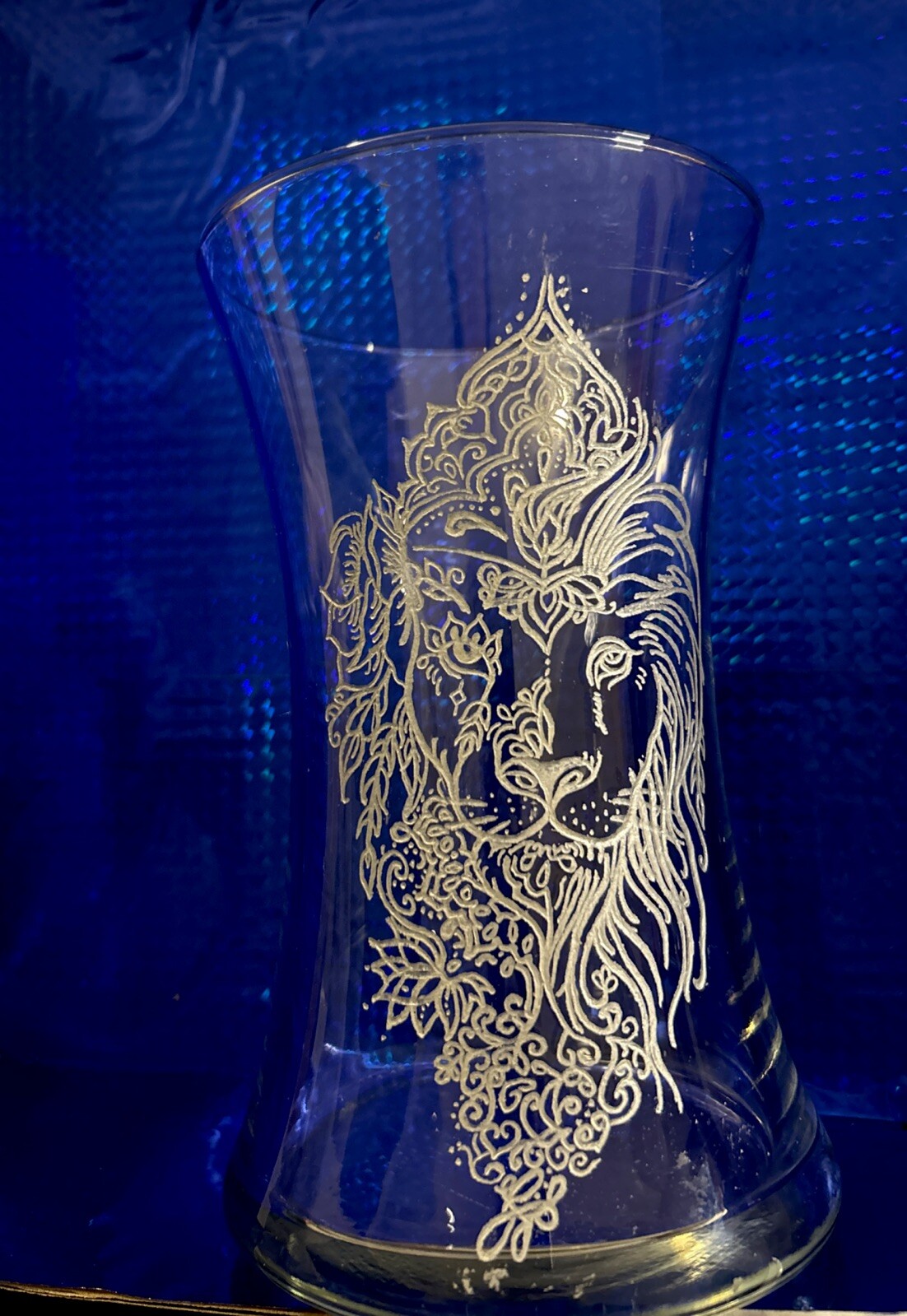 OOAK Hand Crafted Etches Lion On Vase