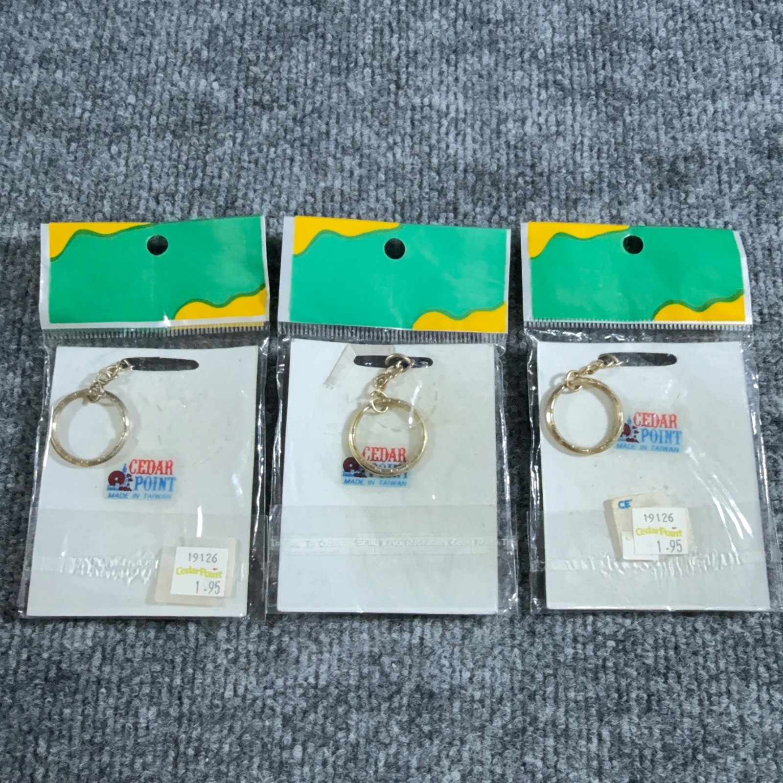Cedar Point Keyrings 125 Summers Vintage Souvenir Amusement Park Lot of 3 New
