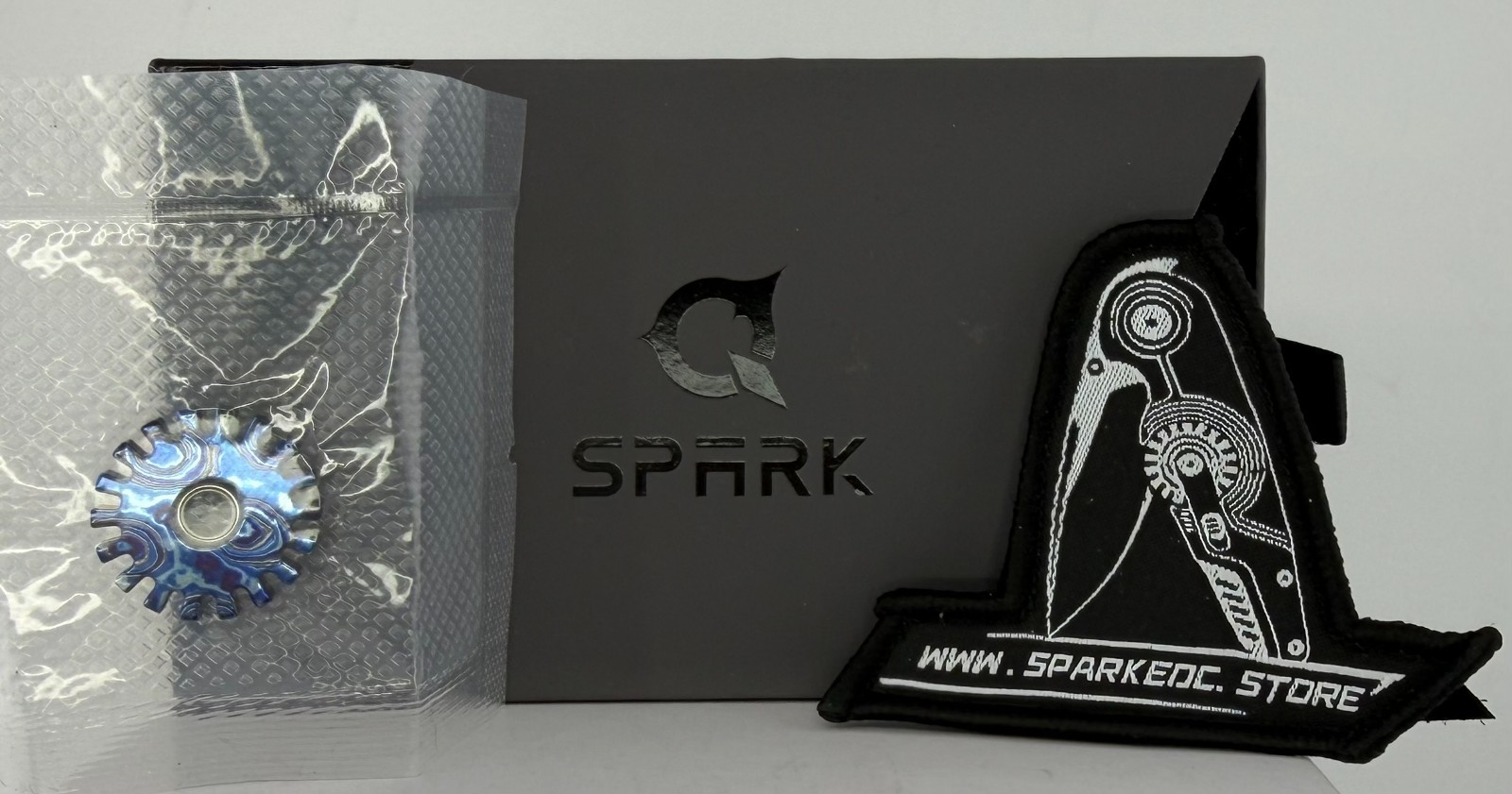 SPARK Spin: Precision M390 Knife with Unseen Fidgety