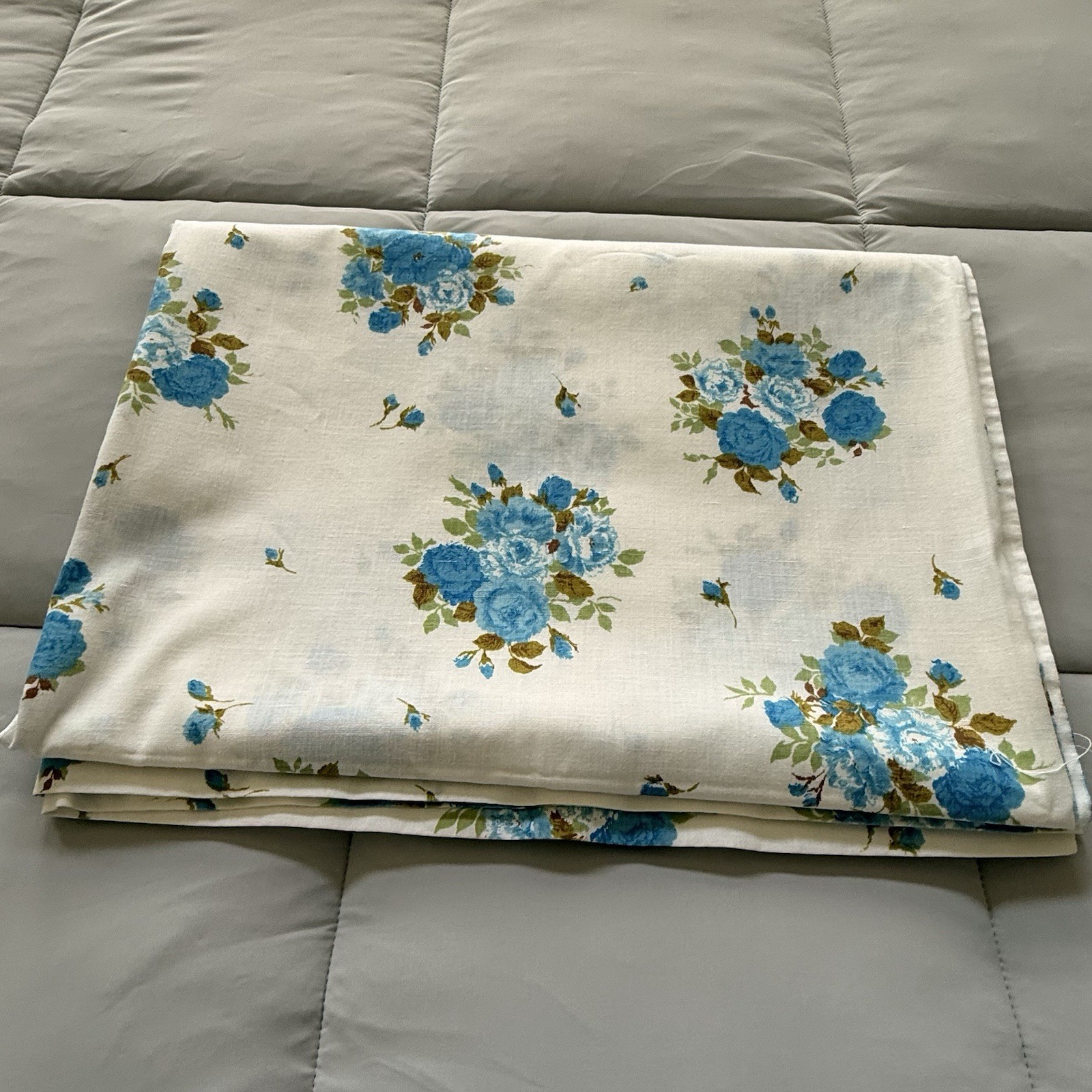 Vintage Twin Flat Sheet Blue Floral American Maid No Iron Muslin Preowned Myatt Vintage Twin Flat Sheet Blue Floral American Maid No Iron Muslin Preowned Myatt