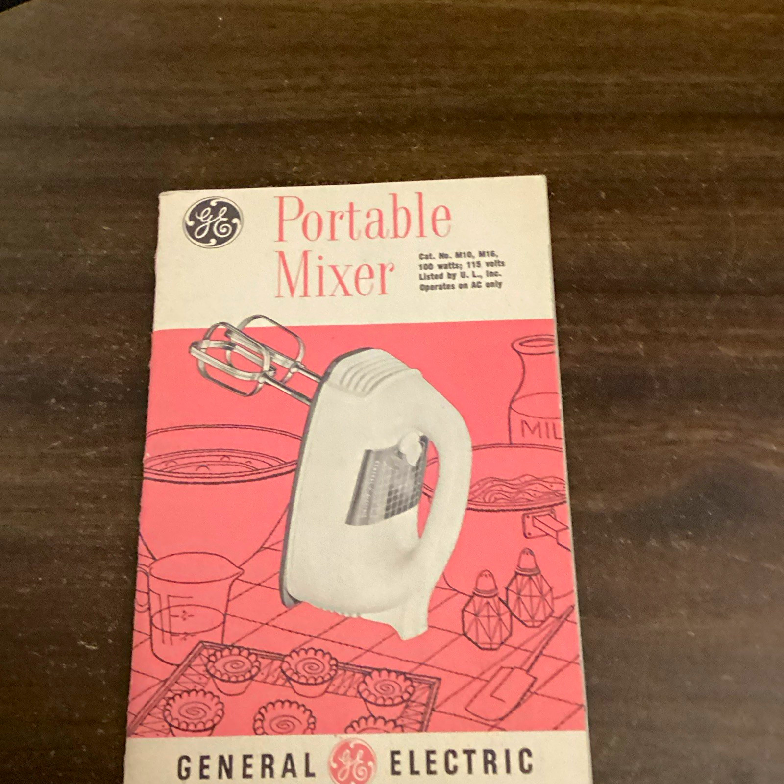 Vintage 1950s GE Portable Mixer Instruction Recipe Book General Electric