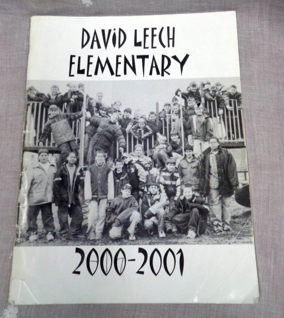 2000-2001 DAVID LEECH ELEMENTARY School Yearbook LEECHBURG PA