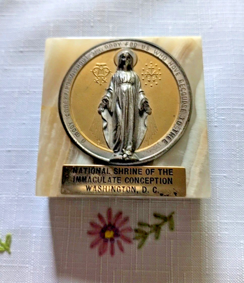 Vintage Nat'l Shrine Immaculate Conception Wash DC Mother Mary Medal Marble ✝️