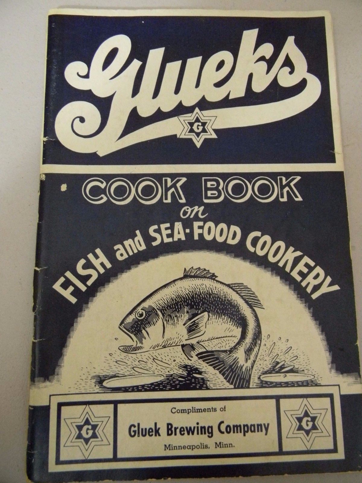 Gluek\'s Beer Fish & Seafood Cookbook- Minneapolis MN - 1949 - By Elizabeth Mill