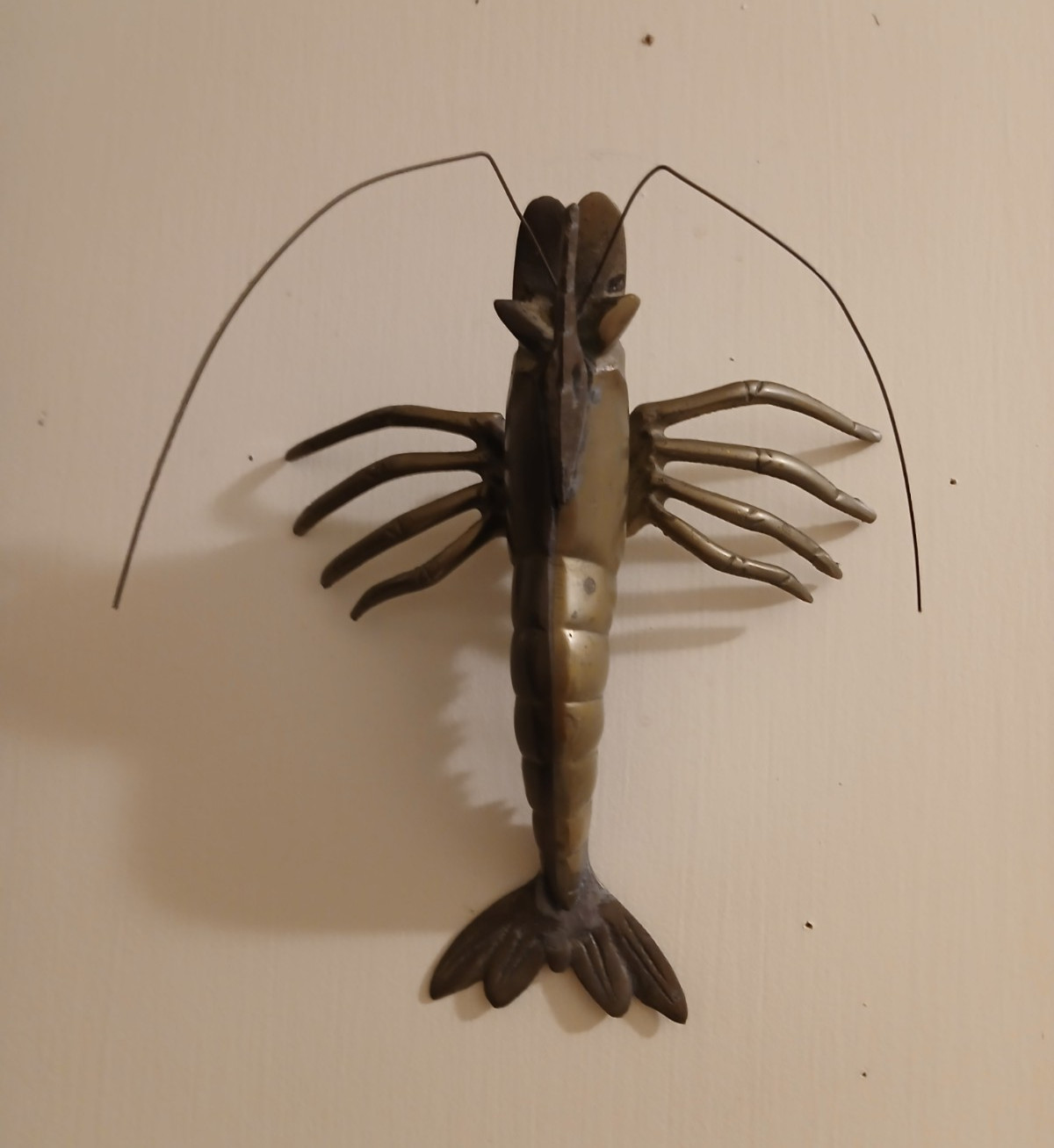 VTG Brass Shrimp Prawn Crawfish Figure Wall Art Shelf Decor MCM Coastal Beach 8\