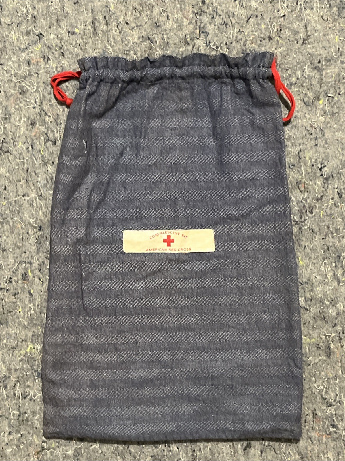 VTG WWII American Red Cross Convalescent Kit Ditty Bag - Adams Co. Illinois HBT VTG WWII American Red Cross Convalescent Kit Ditty Bag - Adams Co. Illinois HBT