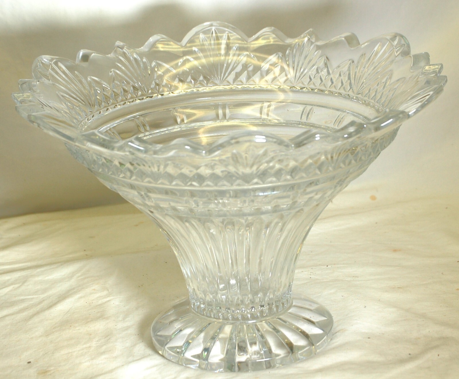 Crystal Footed Pedestal Fruit Bowl Centerpiece Diamond Fan Vertical Cut