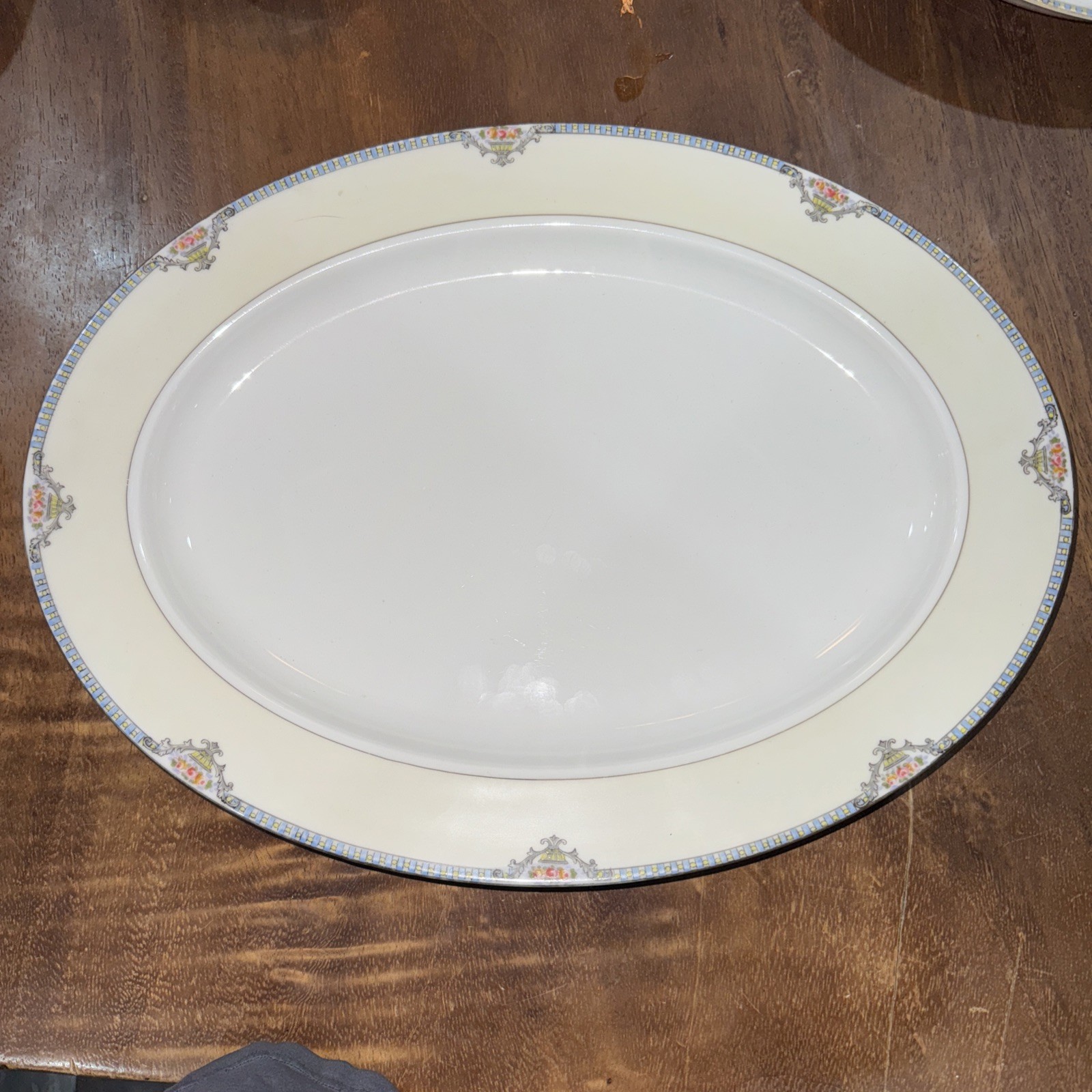 Noritake Cortez Porcelain Dinnerware Platter 16 In X 12 IN Flower & Gold Trim