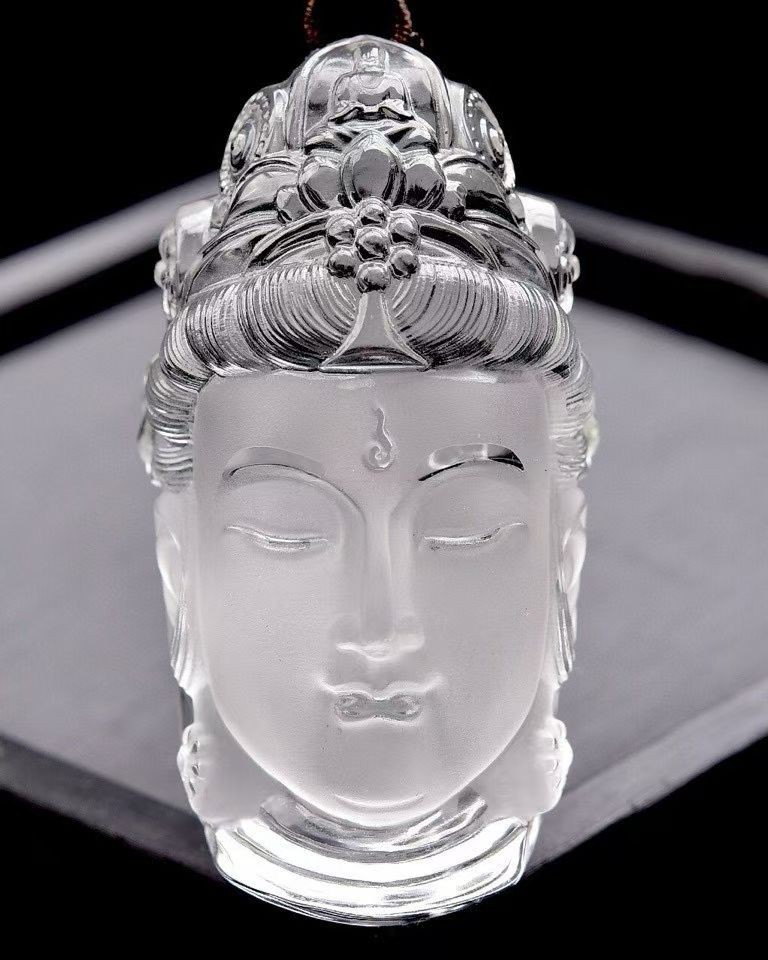 30g Top Natural Clear quartz carved Crystal Guanyin Buddha Pendant reiki gift