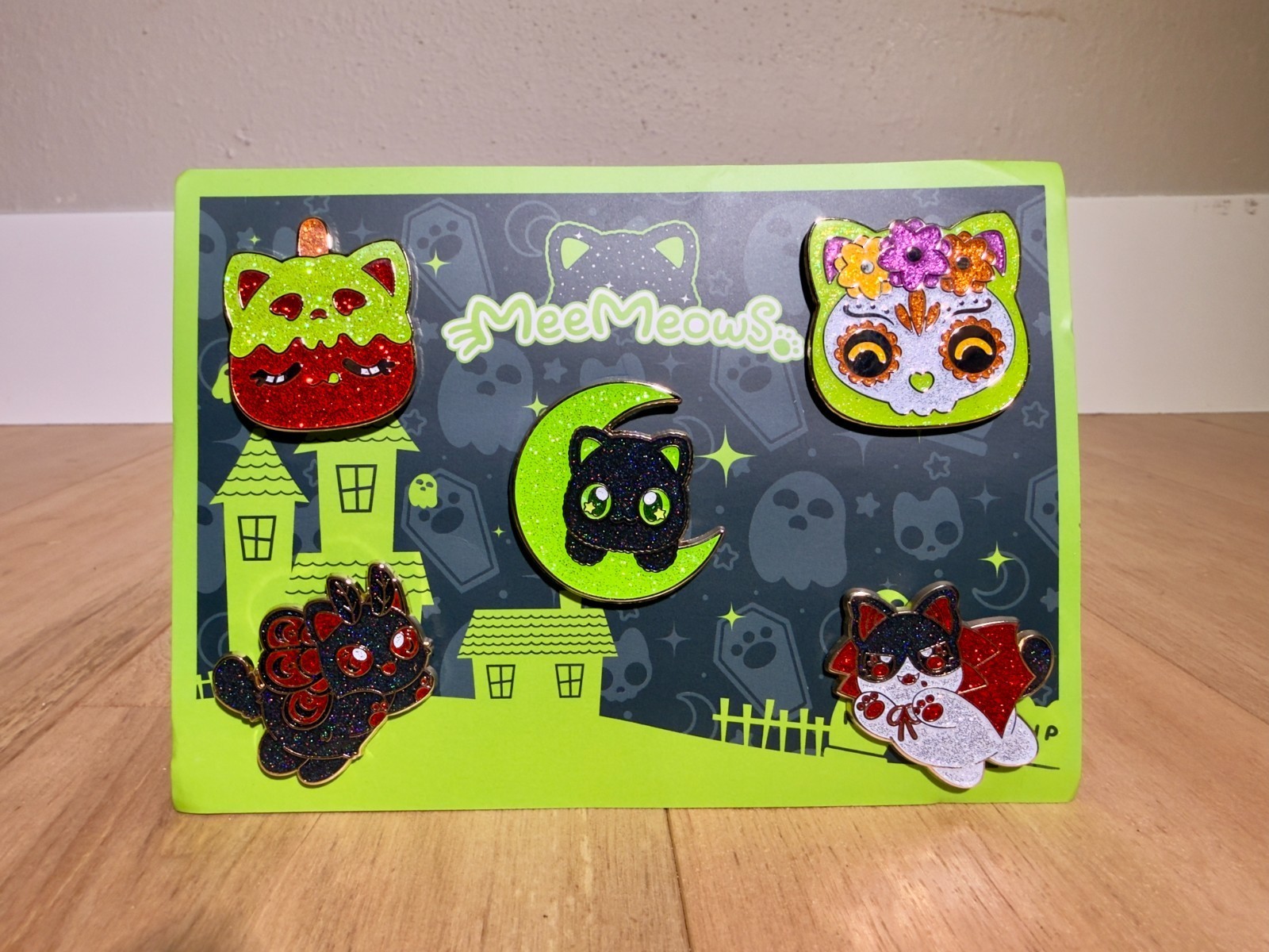 Aphmau MeeMeows Halloween 2024 Enamel Pin Set | NEW | LIMITED EDITION | RARE Aphmau MeeMeows Halloween 2024 Enamel Pin Set | NEW | LIMITED EDITION | RARE