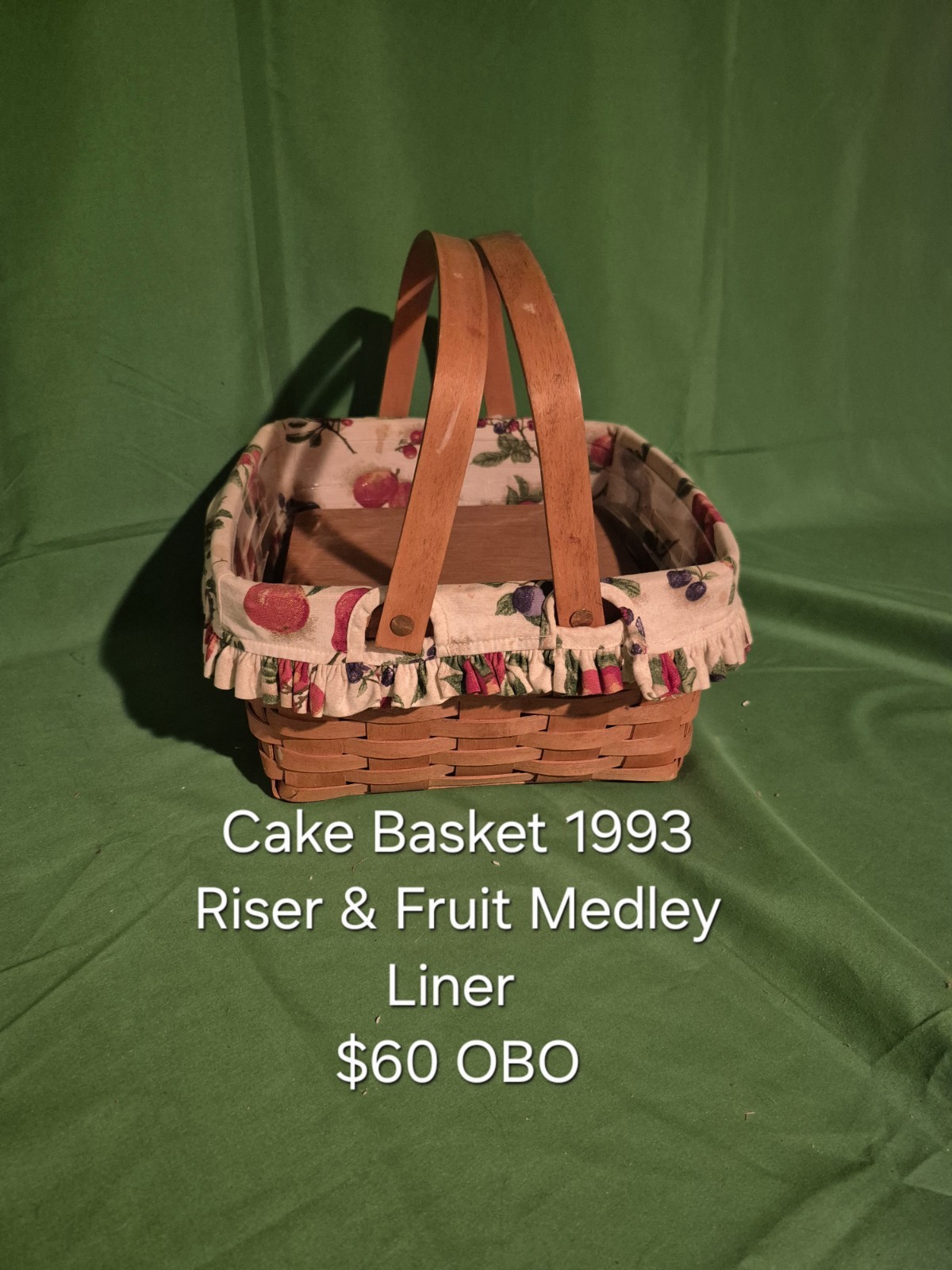 Vintage Longaberger 1993 Cake Basket – Riser & Fruit Medley Liner