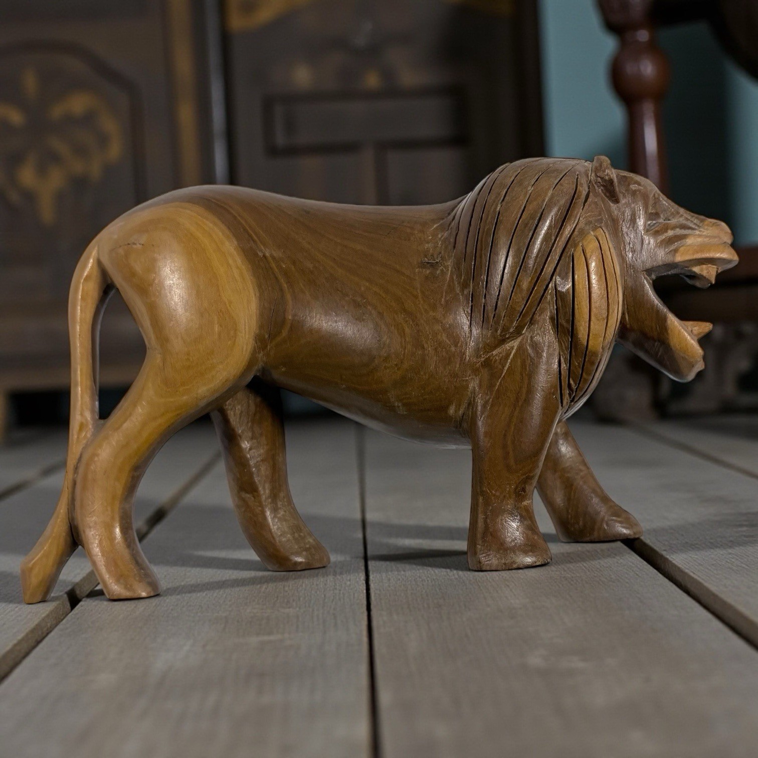 Vintage Hand Carved African Lion Wood Sculpture 8” Folk Art