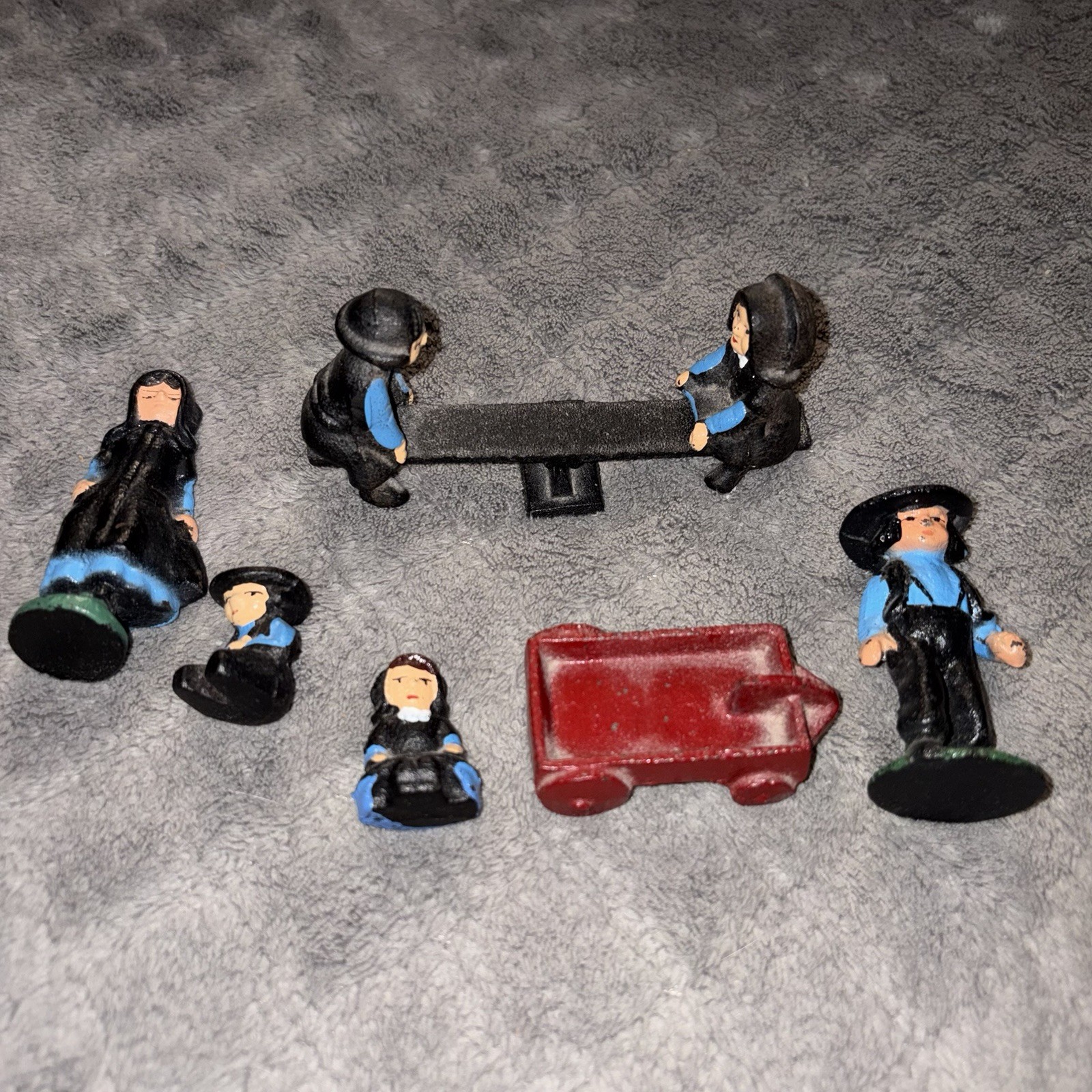 VTG Wagon Cast Iron Amish Boy And Girl Figures On Seesaw Teeter Totter Metal