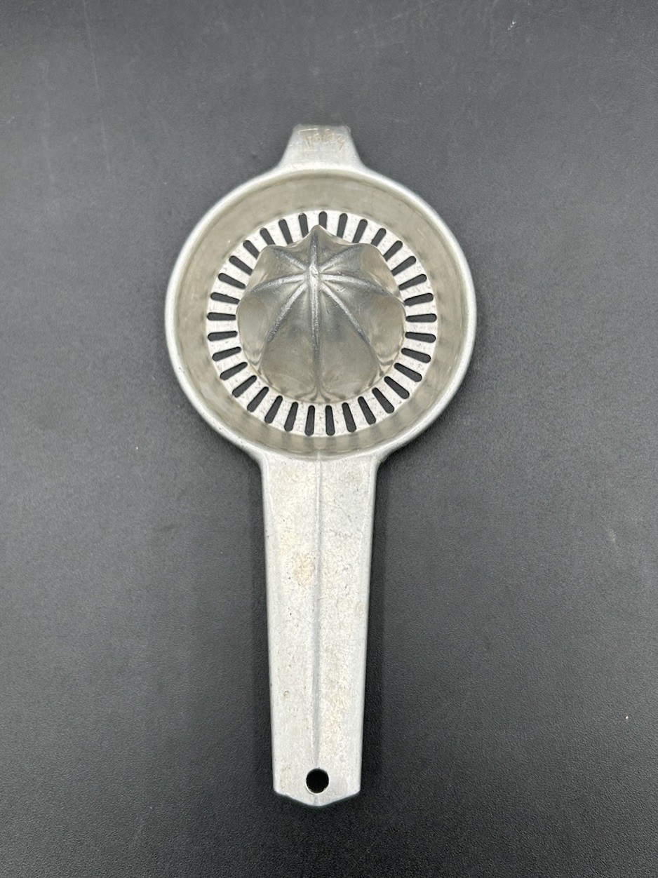 Vintage 1920s FOLEY CITRUS Reamer Squeezer Juicer~Aluminum Metal Utensil Barware Vintage 1920s FOLEY CITRUS Reamer Squeezer Juicer~Aluminum Metal Utensil Barware