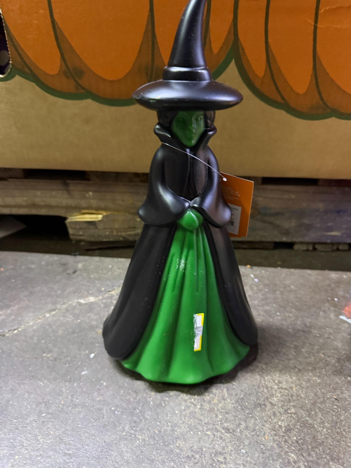 Halloween Blow Mold Lite Up Witch Battery Operated 10\