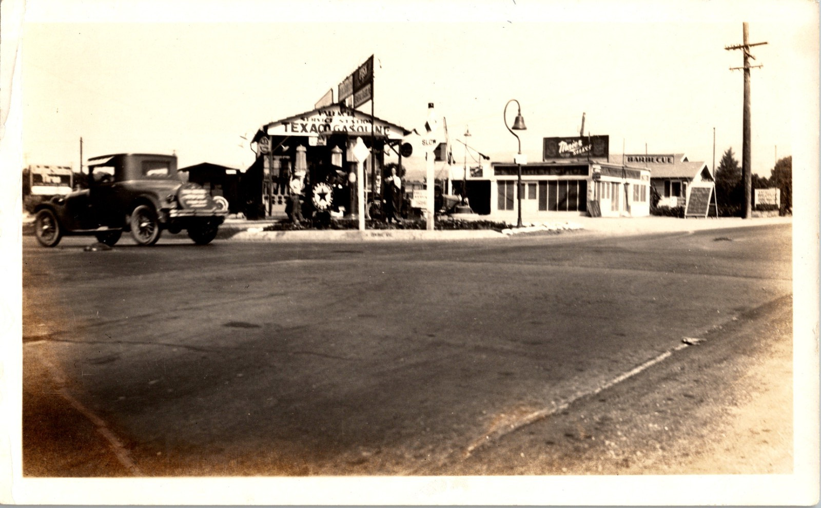 c1930 Valencia Service Station La Habra CA Texaco Gas Vintage Photo