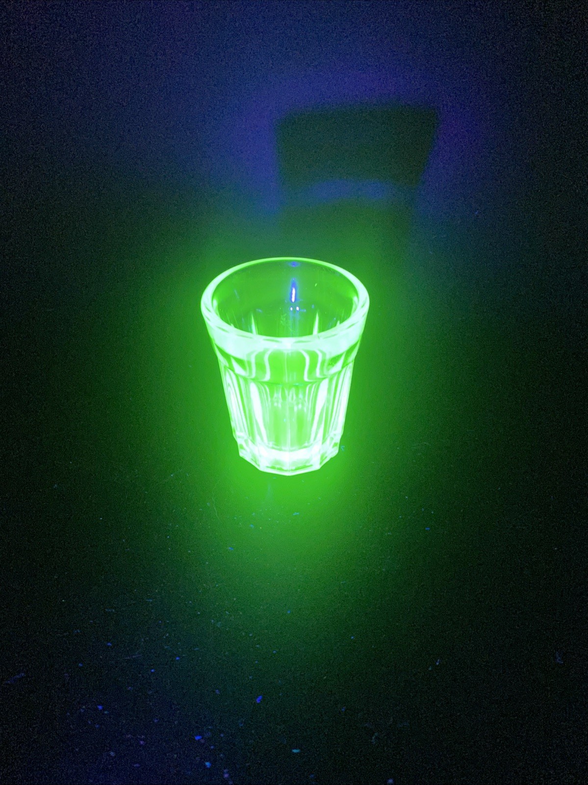 VTG Uranium Shot Glass -Smooth Green Depression Glass -Glows Under UV