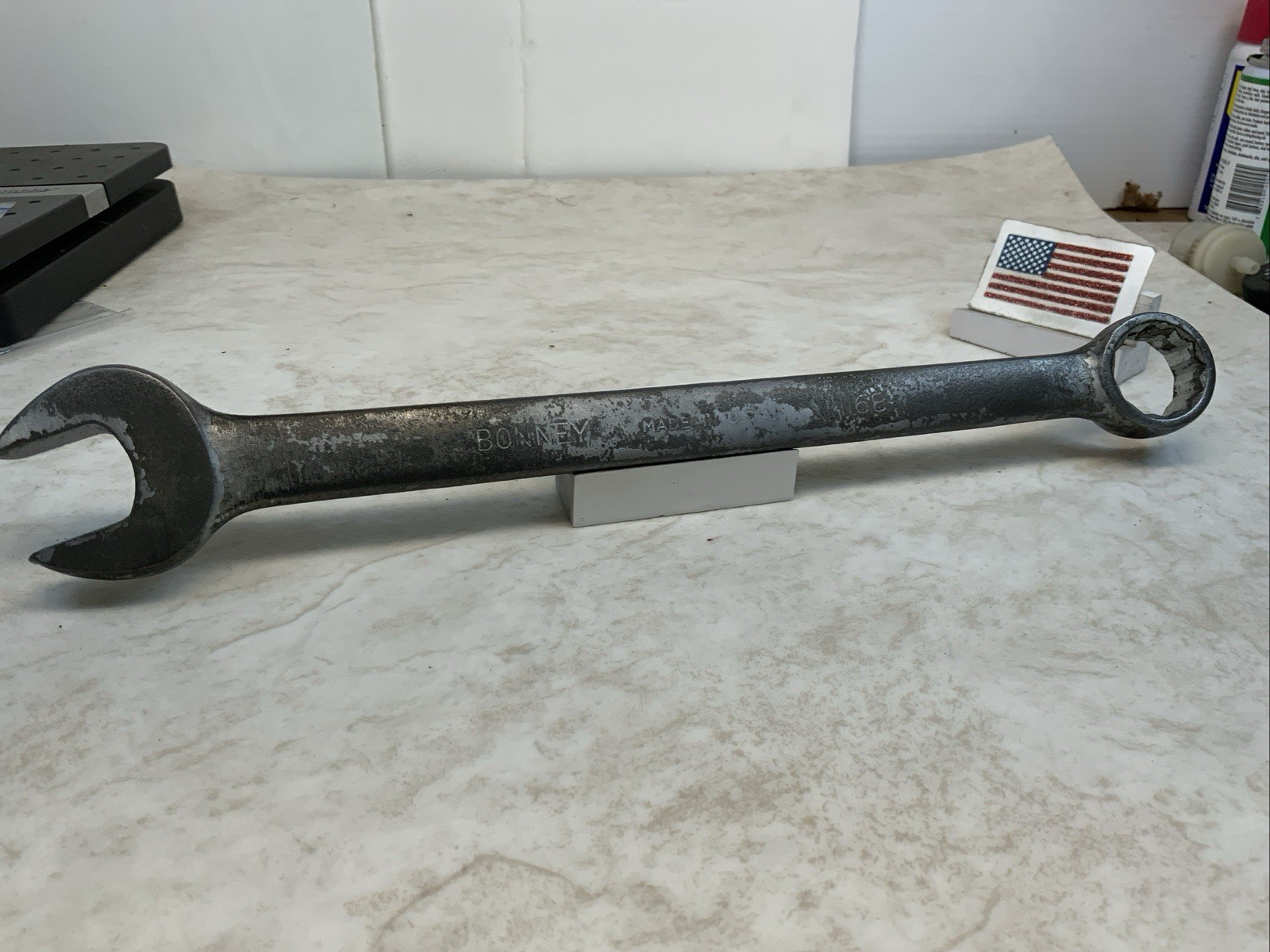 BONNEY 1168, 15/16in. 12pt Combination Wrench - Alloy Steel - USA BONNEY 1168, 15/16in. 12pt Combination Wrench - Alloy Steel - USA