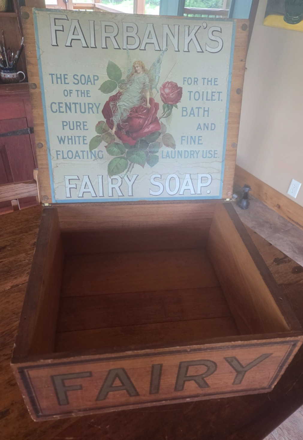 ANTIQUE FAIRBANKS FAIRY SOAP MERCANTILE COUNTRY STORE POINT OF PURCHASE WOOD BOX