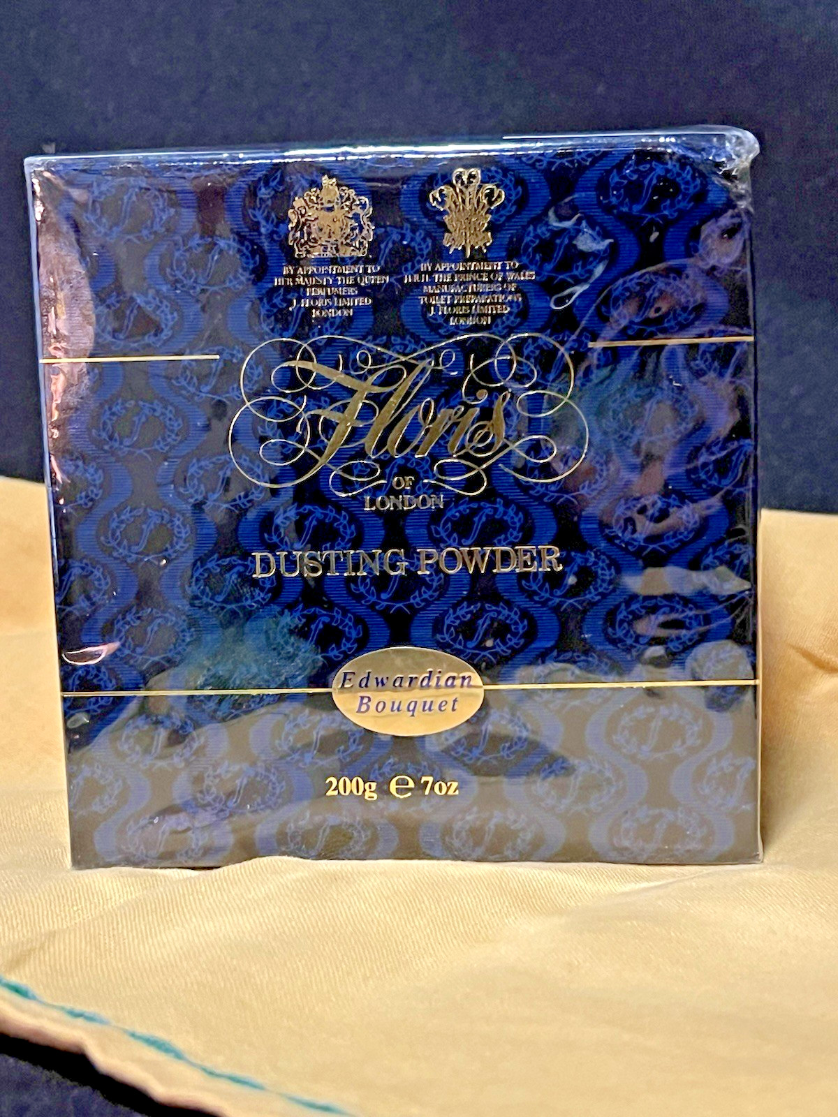 Floris of London Edwardian Bouquet Dusting Powder 7oz / 200g - Discontinued Vntg