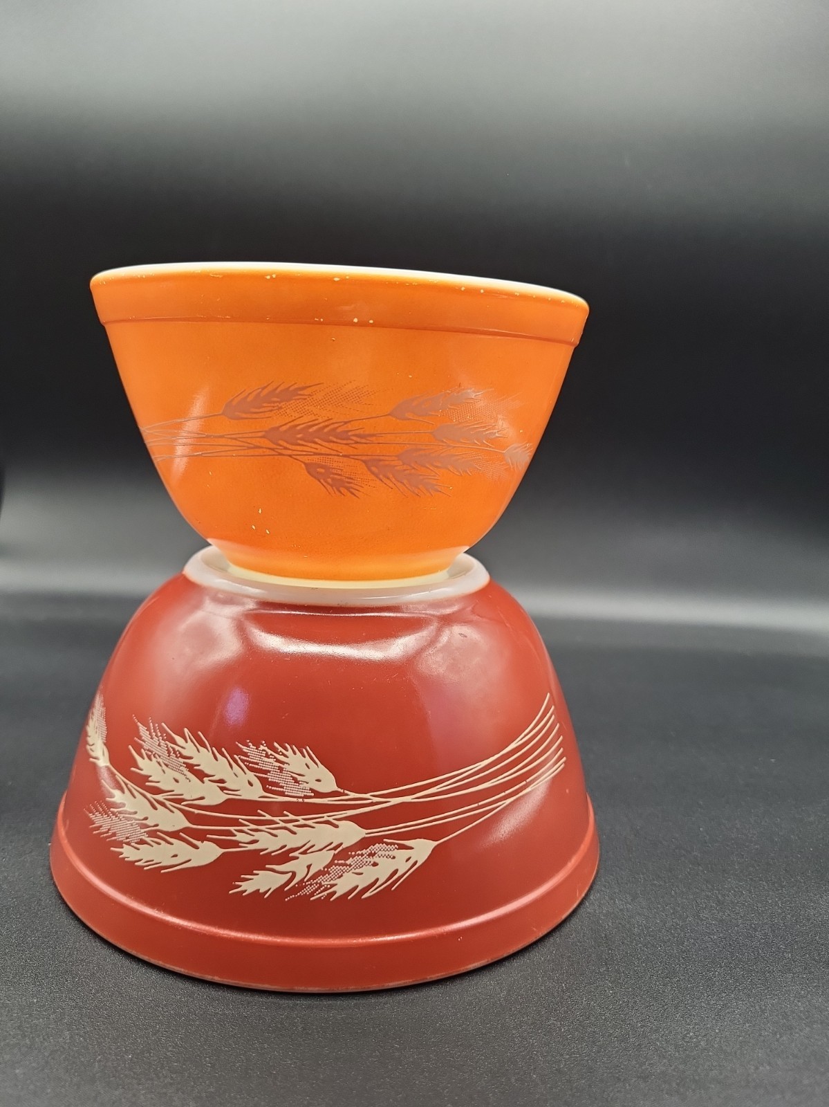 2 Vintage Pyrex Nesting Bowls Autumn Harvest Wheat 401 402 