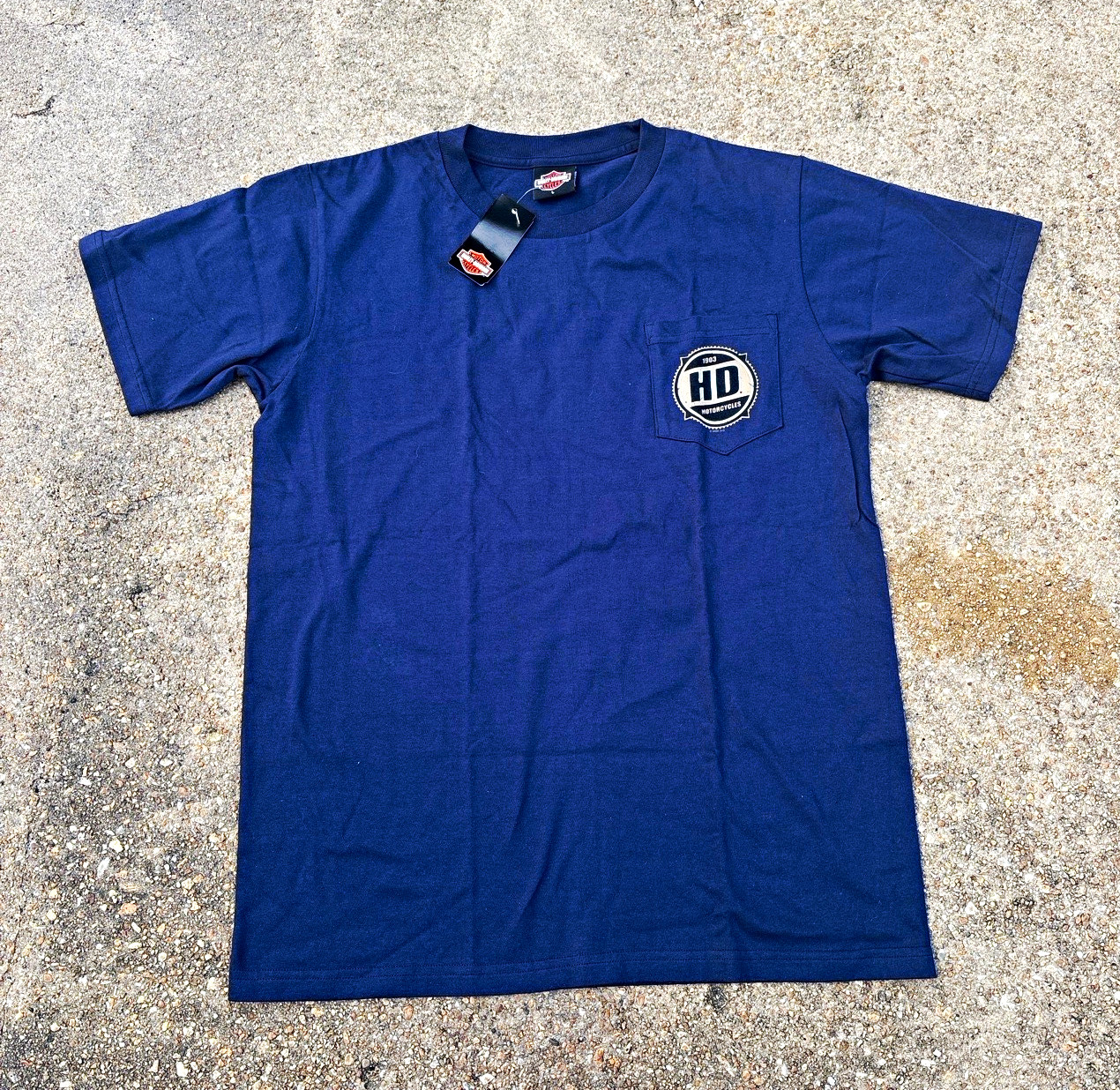 Deadstock Harley-Davidson San Diego California Navy Blue Pocket T-Shirt Size L Deadstock Harley-Davidson San Diego California Navy Blue Pocket T-Shirt Size L