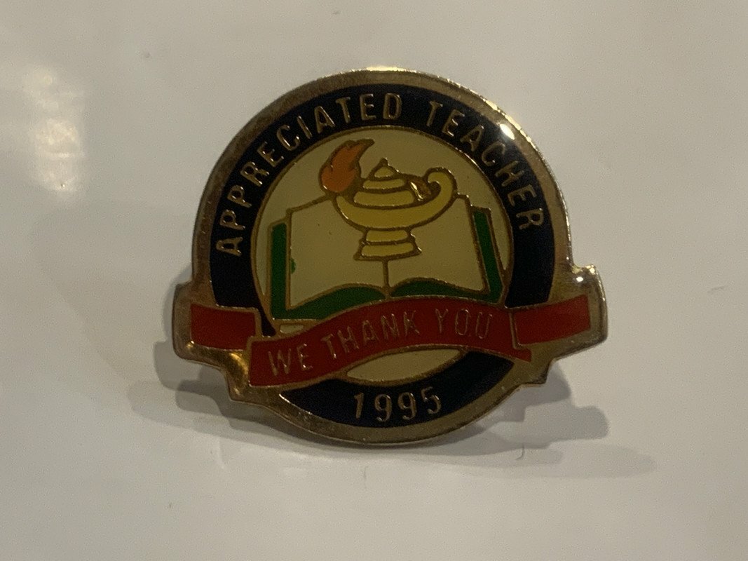 Appreciated Teacher 1995 We Thank You Lapel Hat Pin BQ