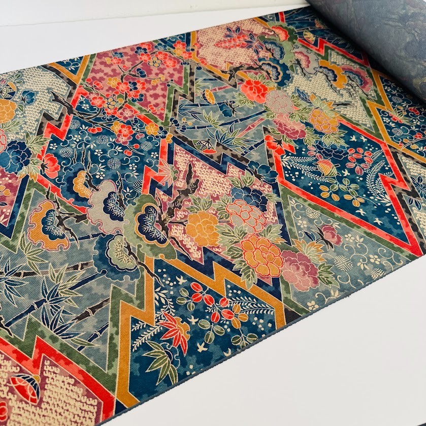 Treasure Hunt Plant Dyed UnUsed BOLT Japanese Silk Fabric By the Yard BS57