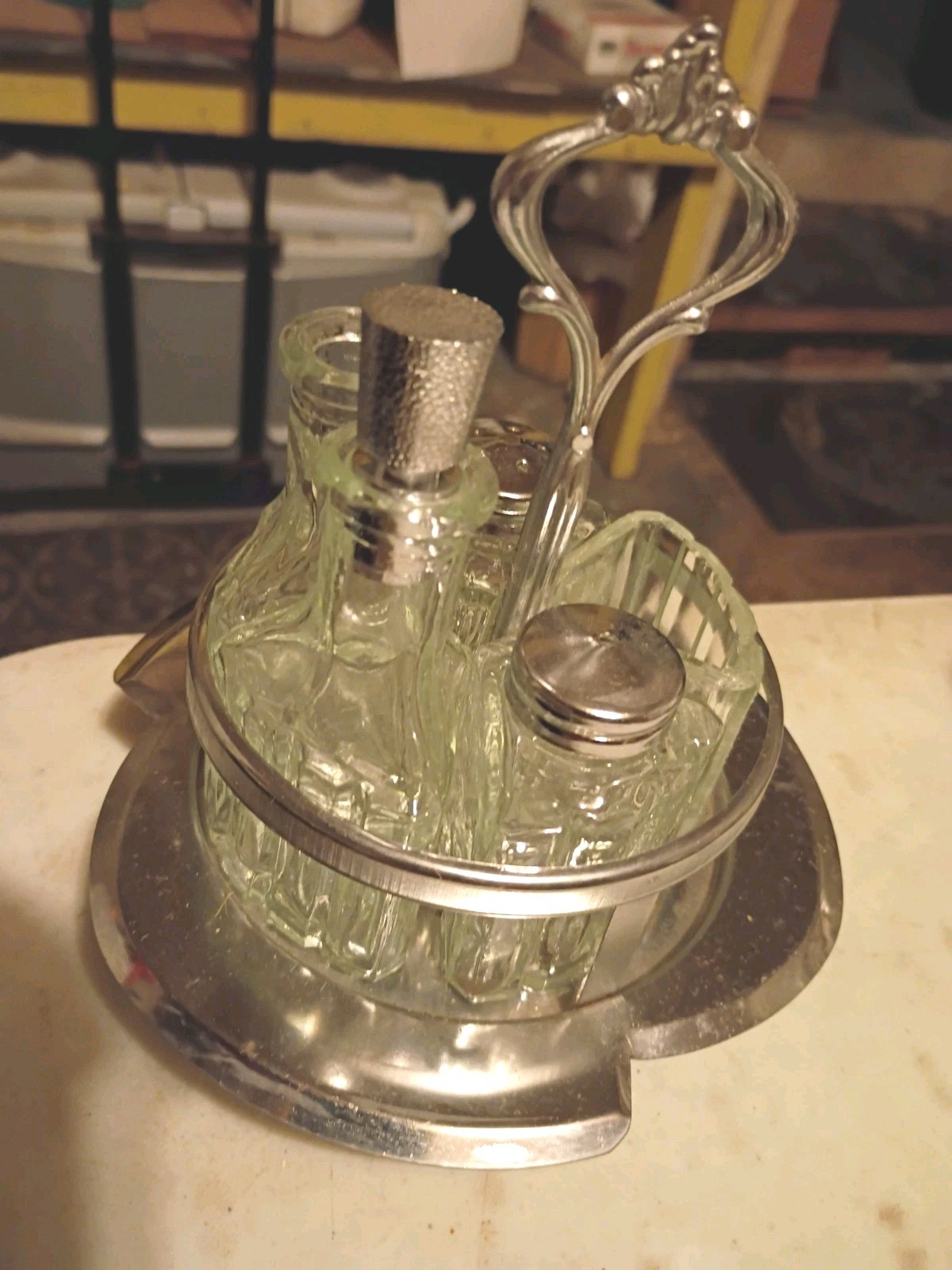 Lazy Susan Vintage Vinegar Oil Salt Pepper Shakers Condiment Holder